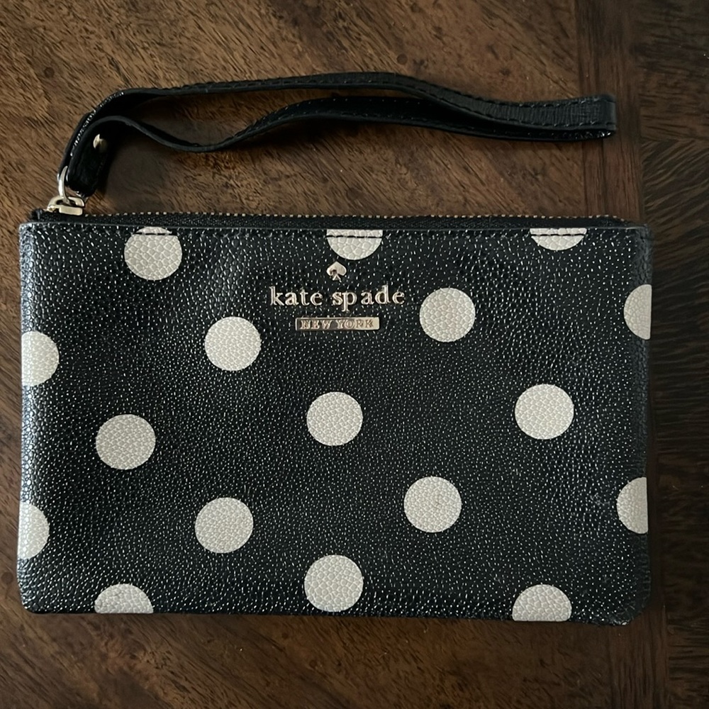 Kate Spade wristlet purse